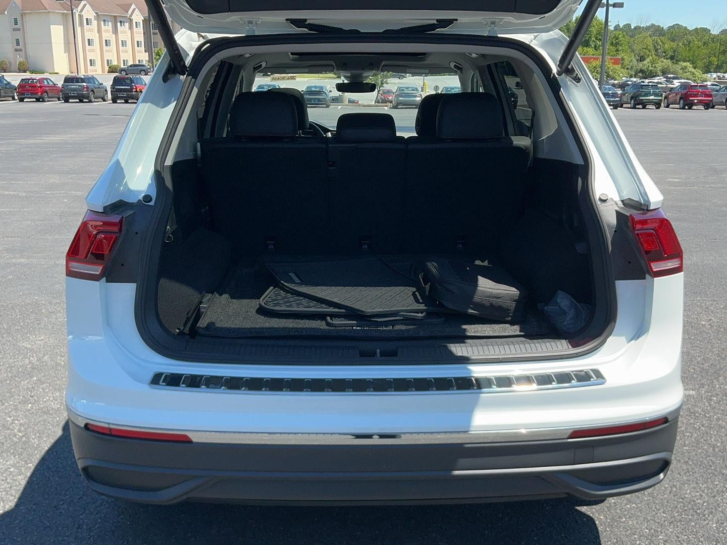 2024 Volkswagen Tiguan Wolfsburg Edition