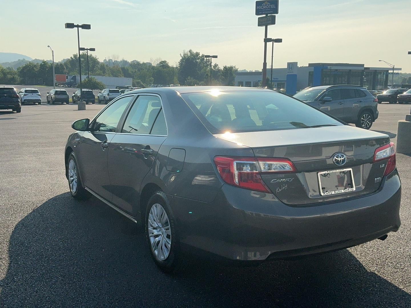 2014 Toyota Camry Hybrid LE