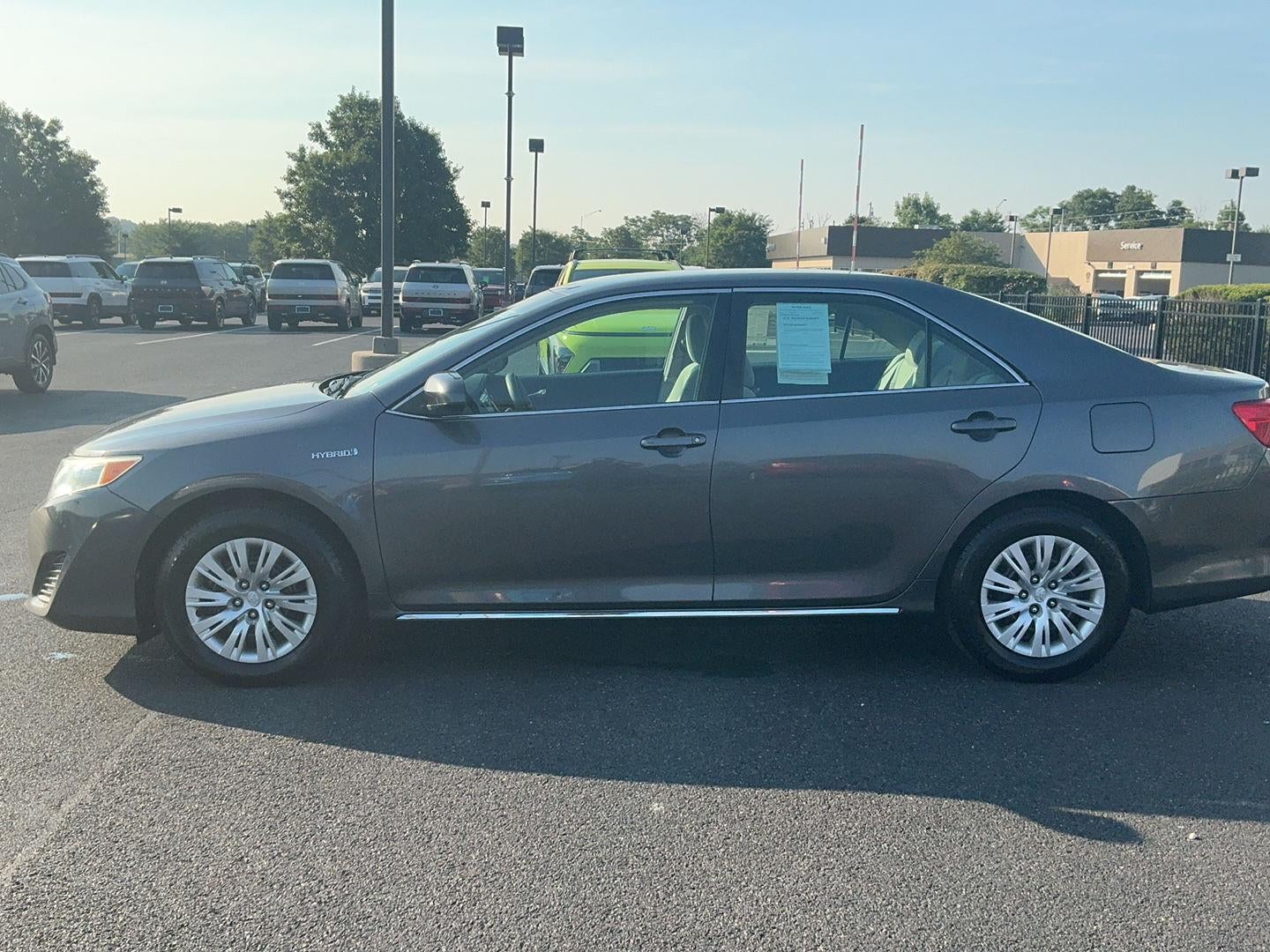 2014 Toyota Camry Hybrid LE