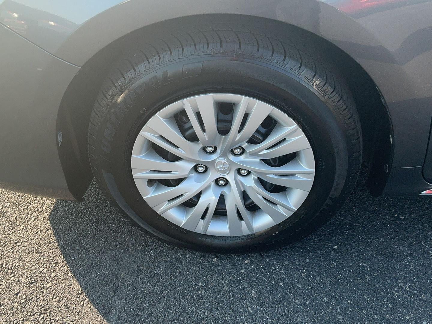 2014 Toyota Camry Hybrid LE