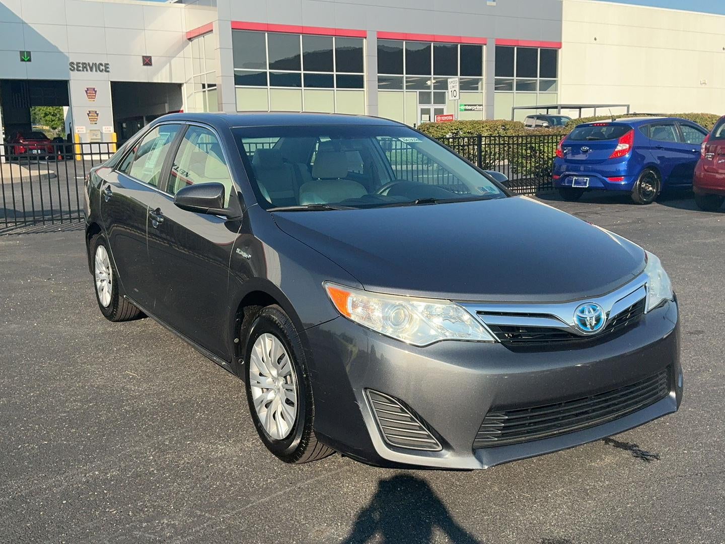 2014 Toyota Camry Hybrid LE