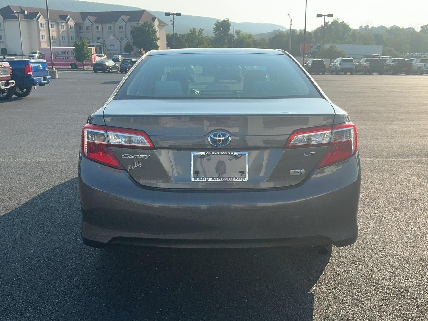 2014 Toyota Camry Hybrid LE