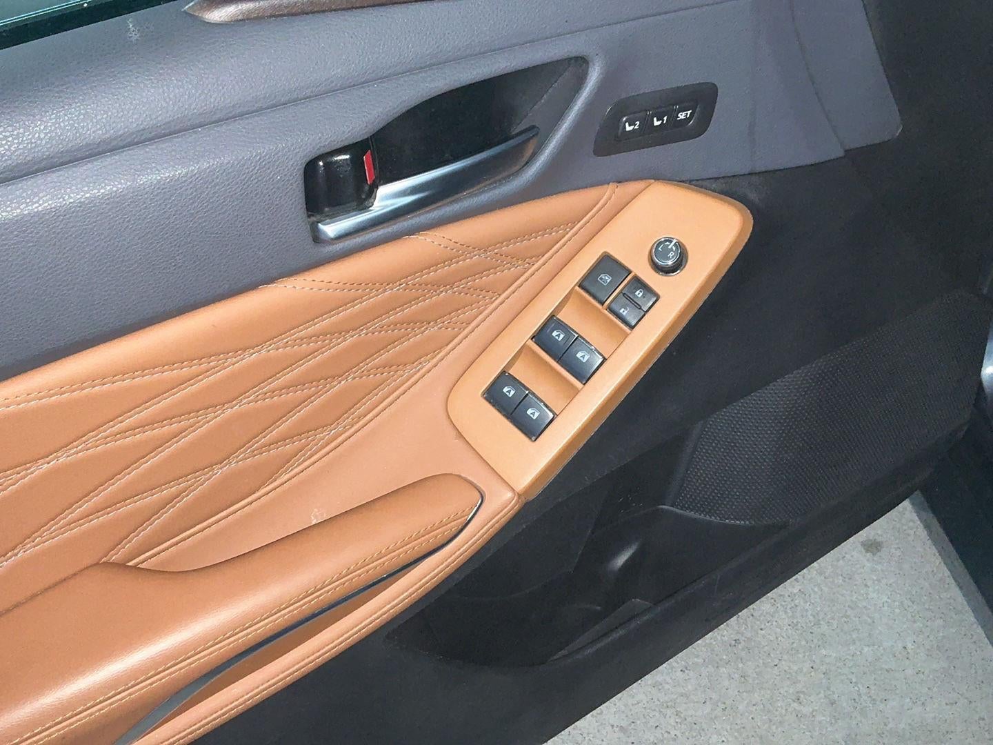 2020 Toyota Avalon Hybrid Limited