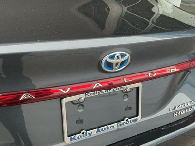 2020 Toyota Avalon Hybrid Limited