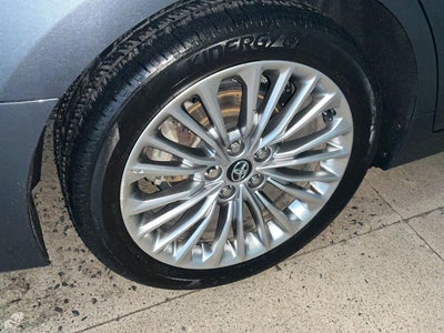 2020 Toyota Avalon Hybrid Limited