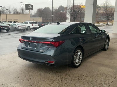 2020 Toyota Avalon Hybrid Limited