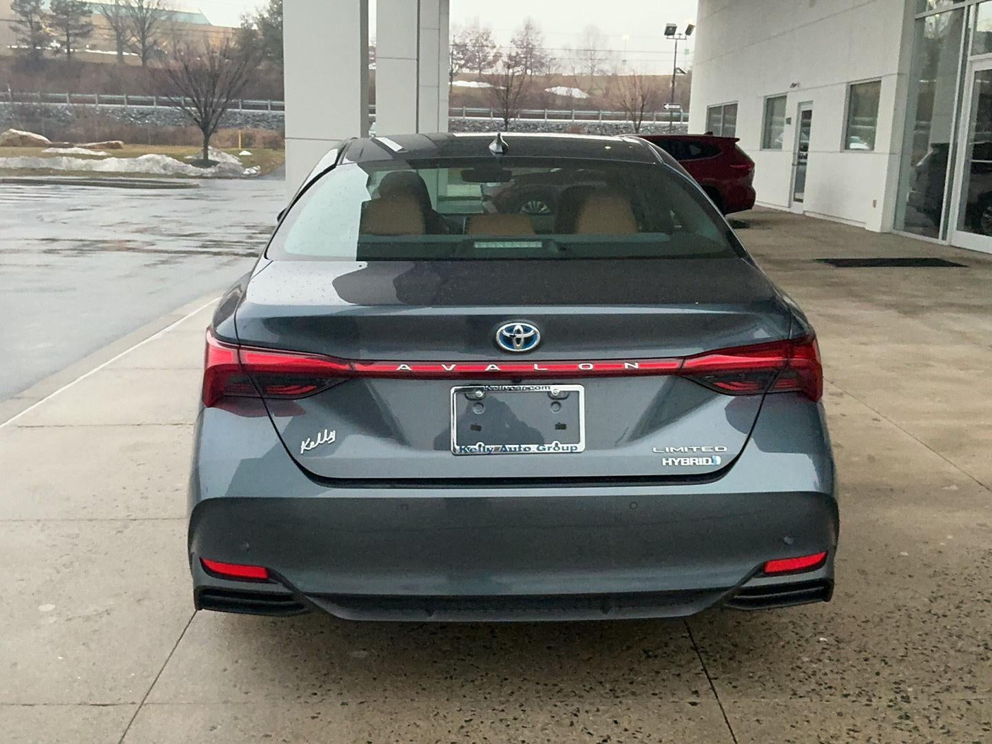 2020 Toyota Avalon Hybrid Limited