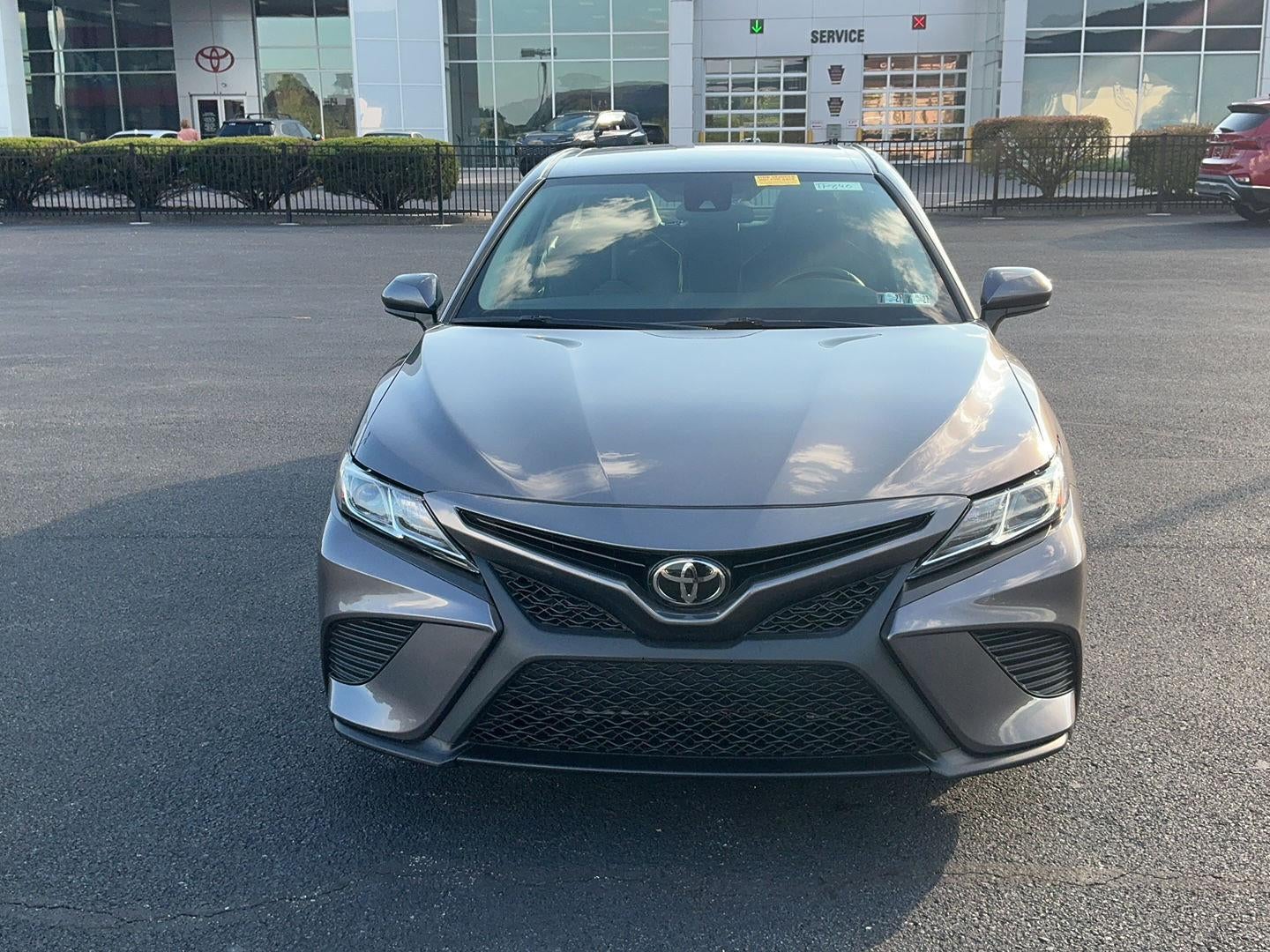 2020 Toyota Camry SE