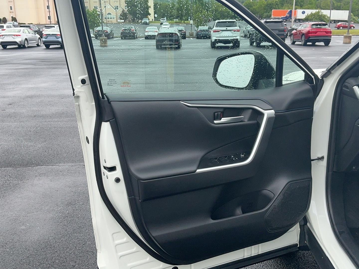 2021 Toyota RAV4 Hybrid XSE