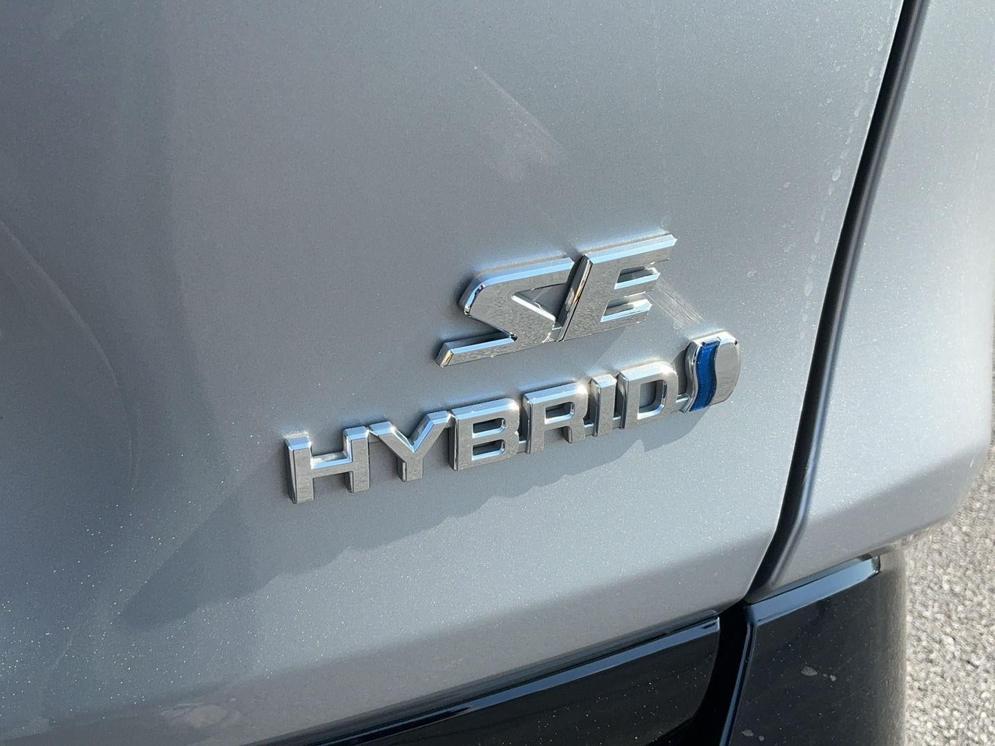 2023 Toyota RAV4 Hybrid SE