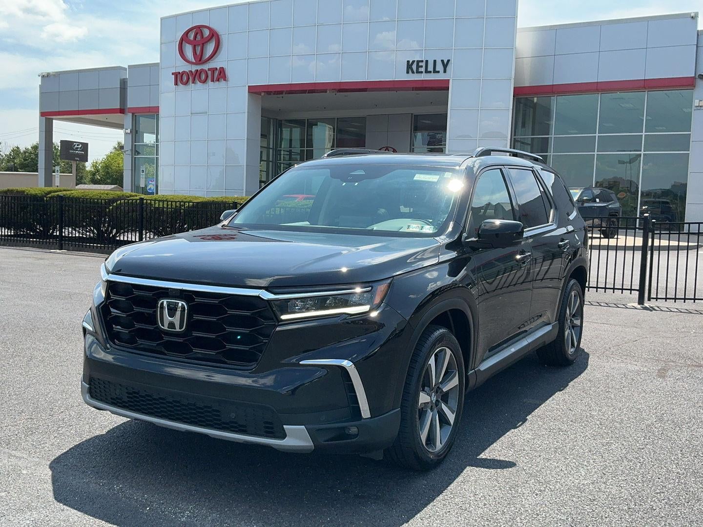 2025 Honda Pilot Elite