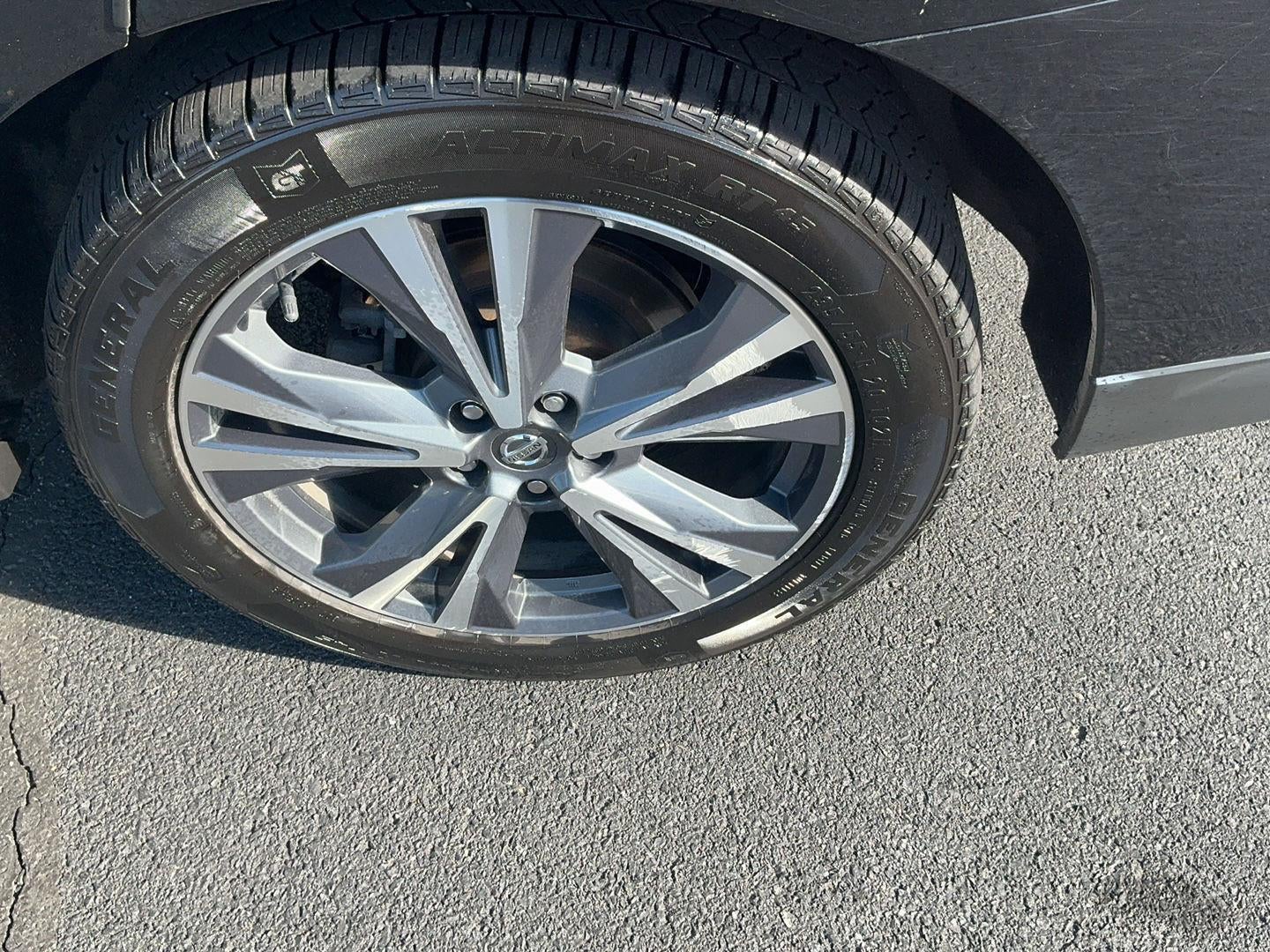 2019 Nissan Pathfinder Platinum