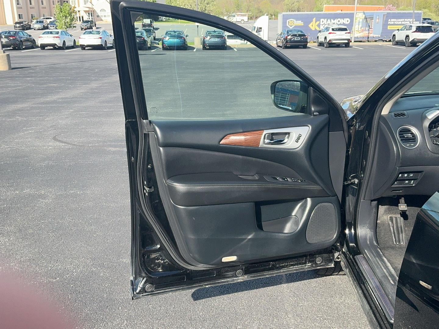 2019 Nissan Pathfinder Platinum