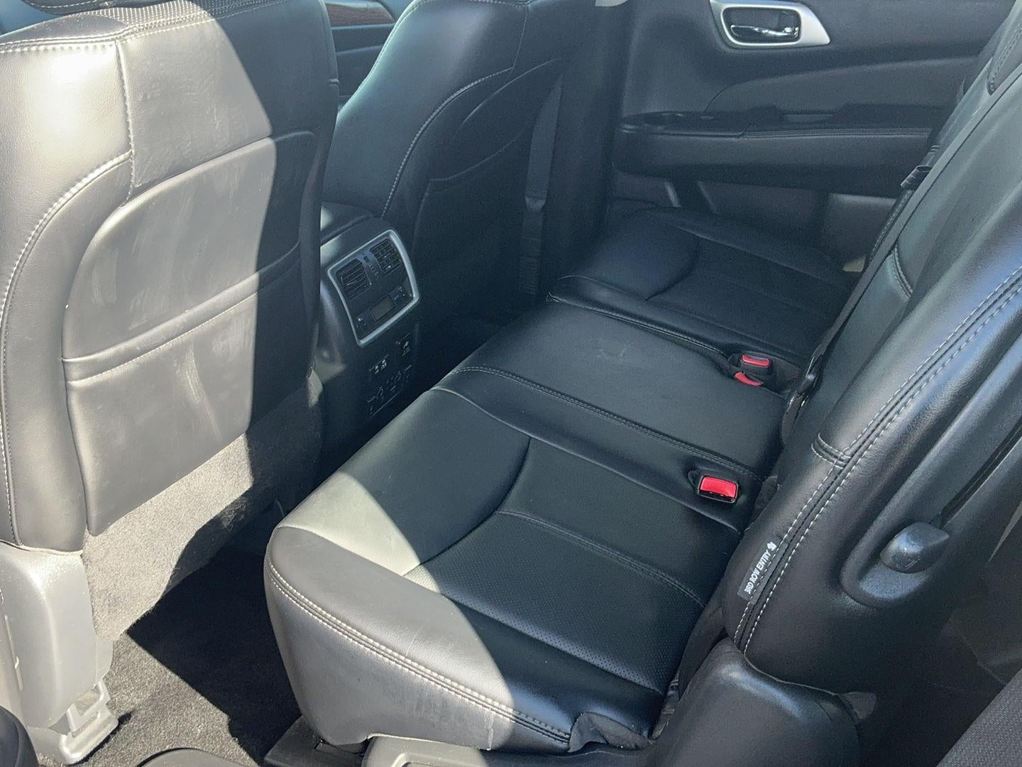 2019 Nissan Pathfinder Platinum