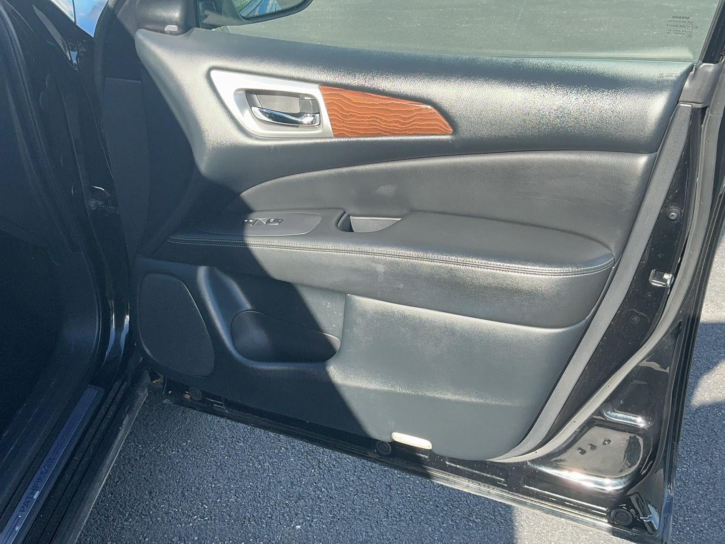 2019 Nissan Pathfinder Platinum