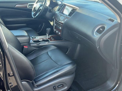 2019 Nissan Pathfinder Platinum