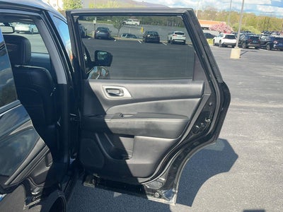 2019 Nissan Pathfinder Platinum