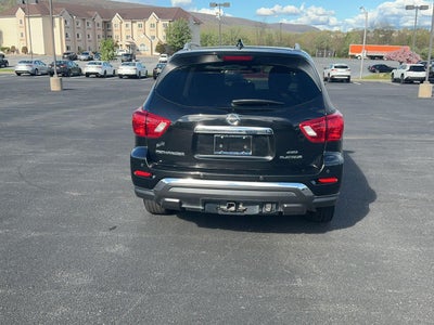 2019 Nissan Pathfinder Platinum