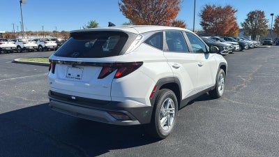 2026 Hyundai TUCSON SE AWD