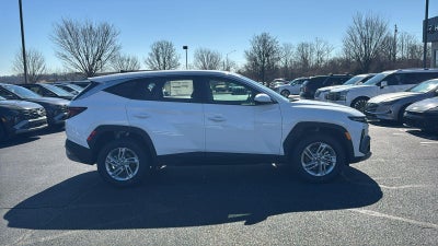 2026 Hyundai TUCSON SE AWD