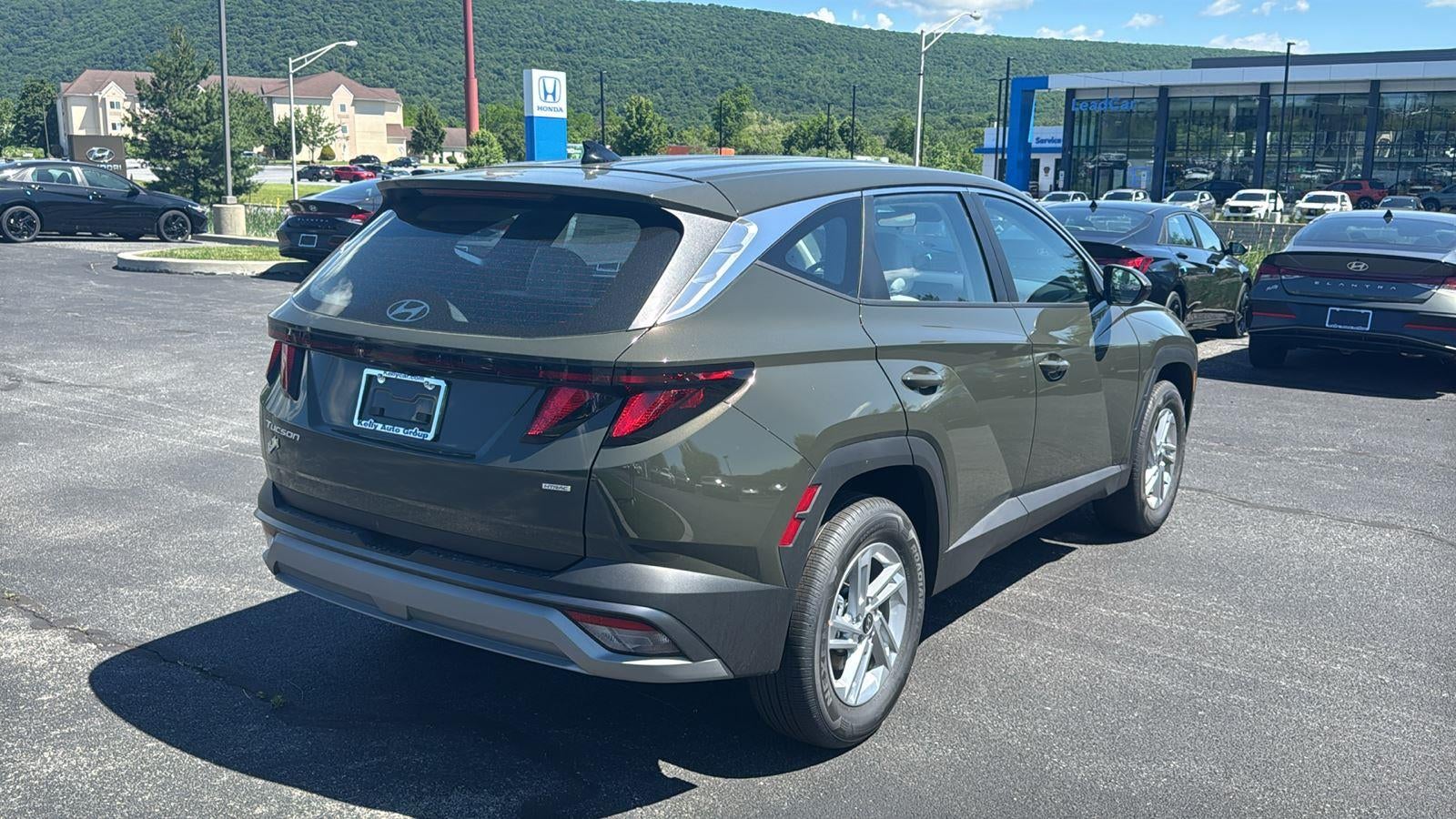 2026 Hyundai TUCSON SE