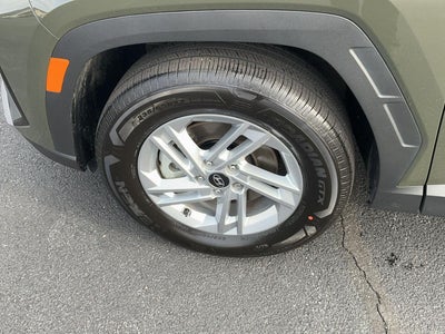 2025 Hyundai TUCSON SE
