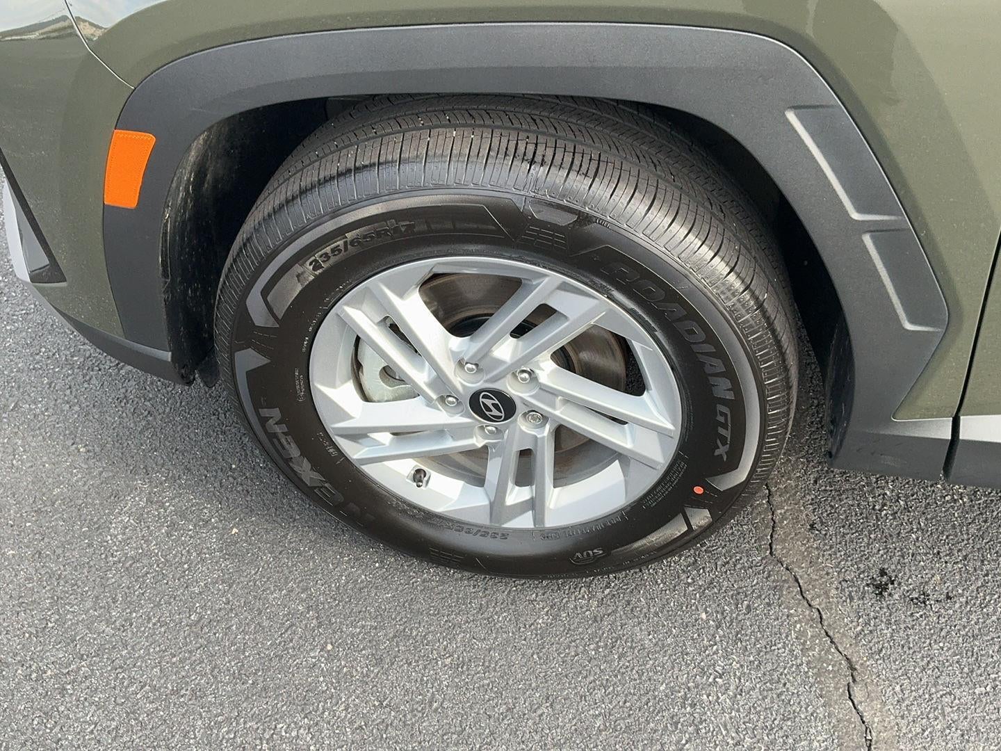 2025 Hyundai TUCSON SE