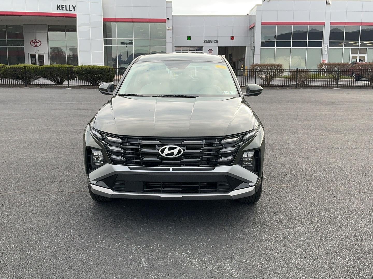 2025 Hyundai TUCSON SE