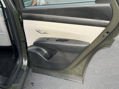 2025 Hyundai TUCSON SE