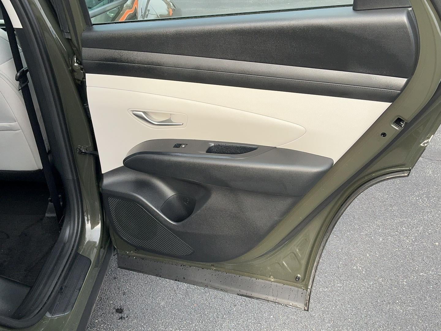 2025 Hyundai TUCSON SE