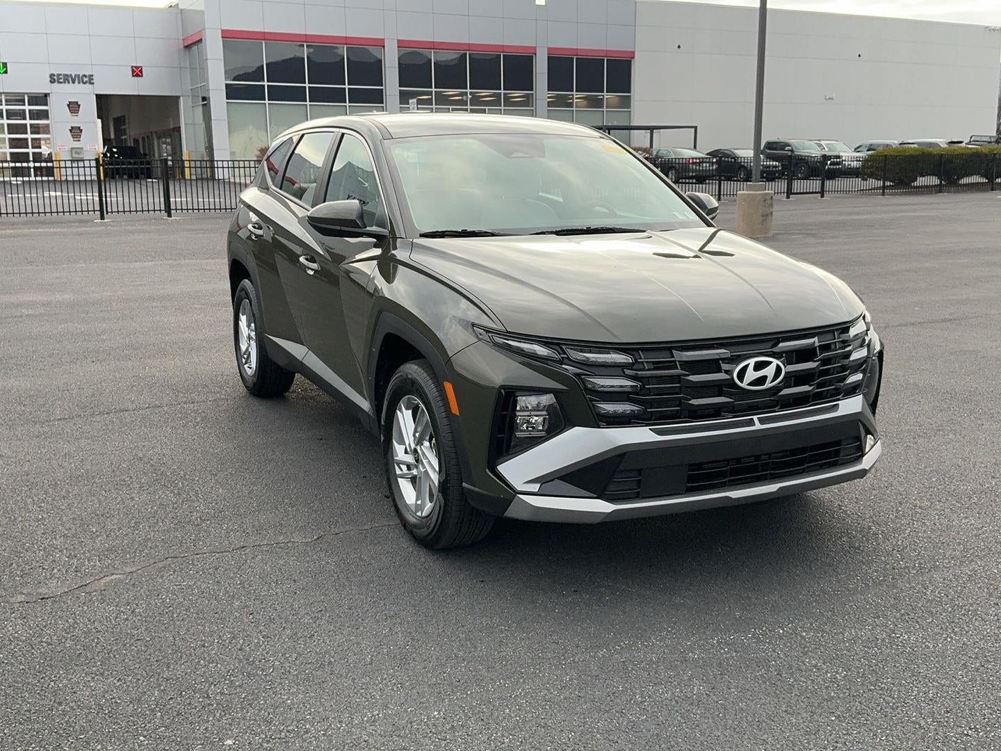 2025 Hyundai TUCSON SE