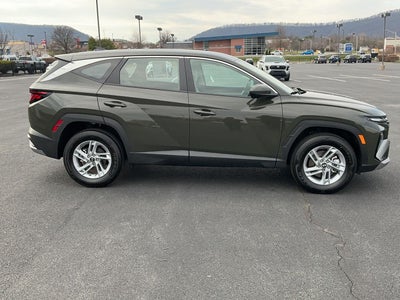 2025 Hyundai TUCSON SE