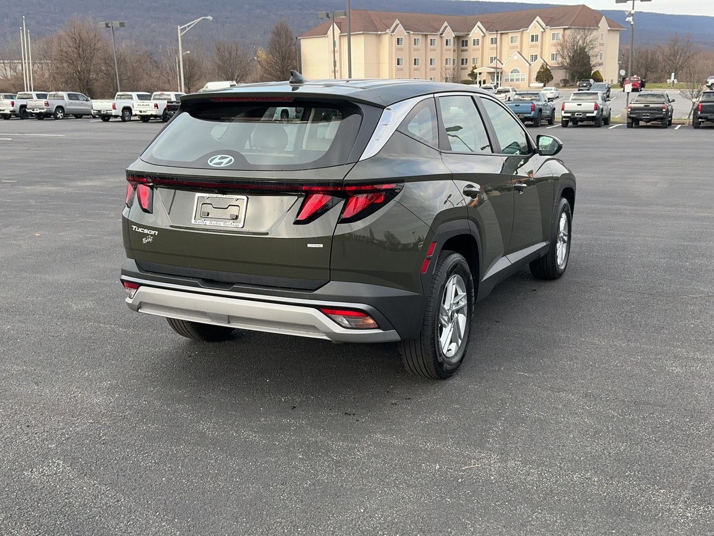 2025 Hyundai TUCSON SE