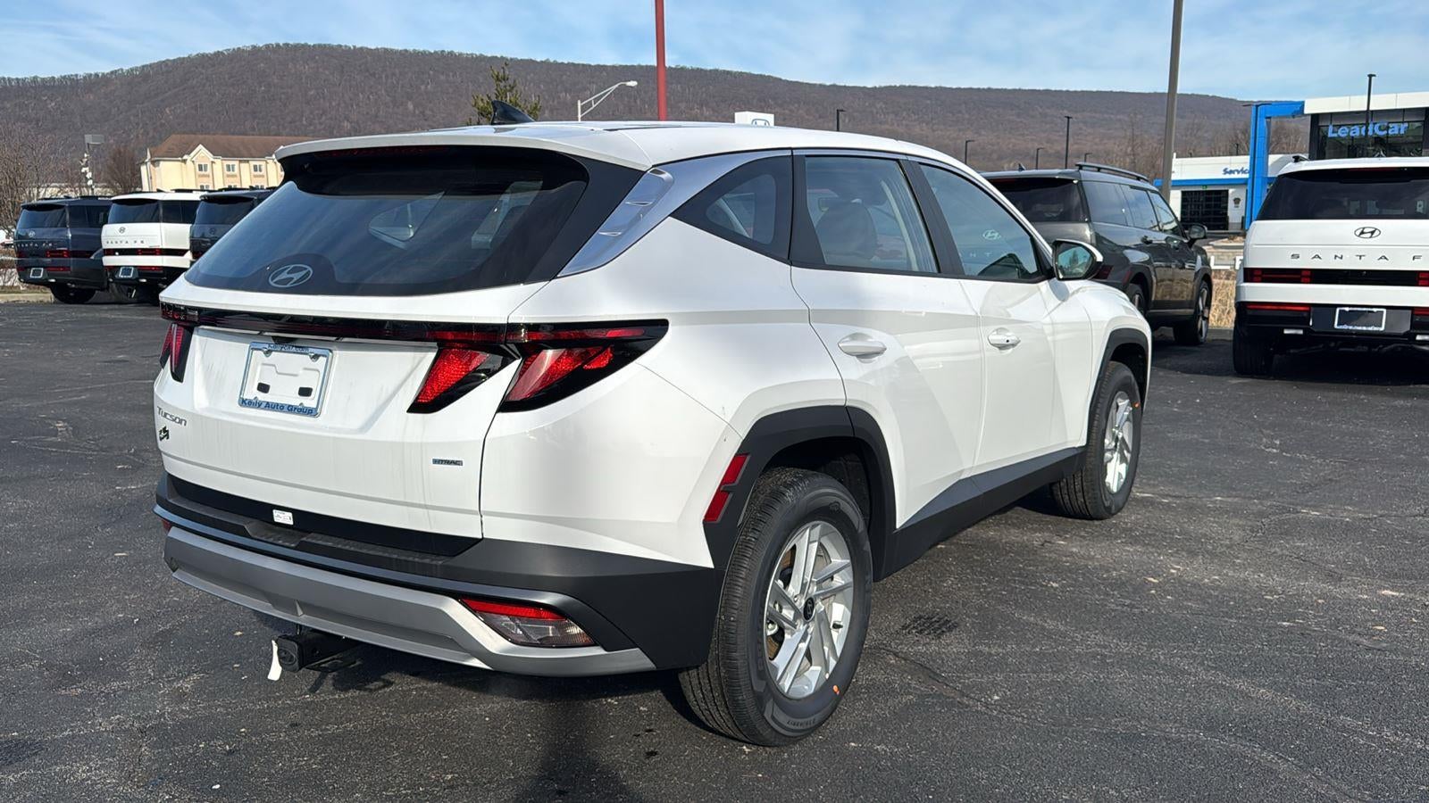 2026 Hyundai TUCSON SE AWD