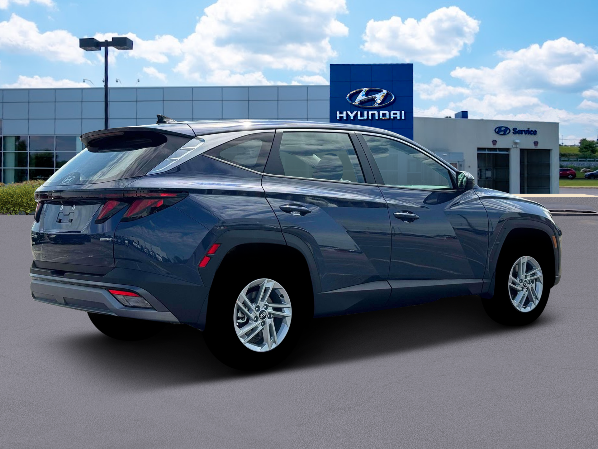 2026 Hyundai TUCSON SE