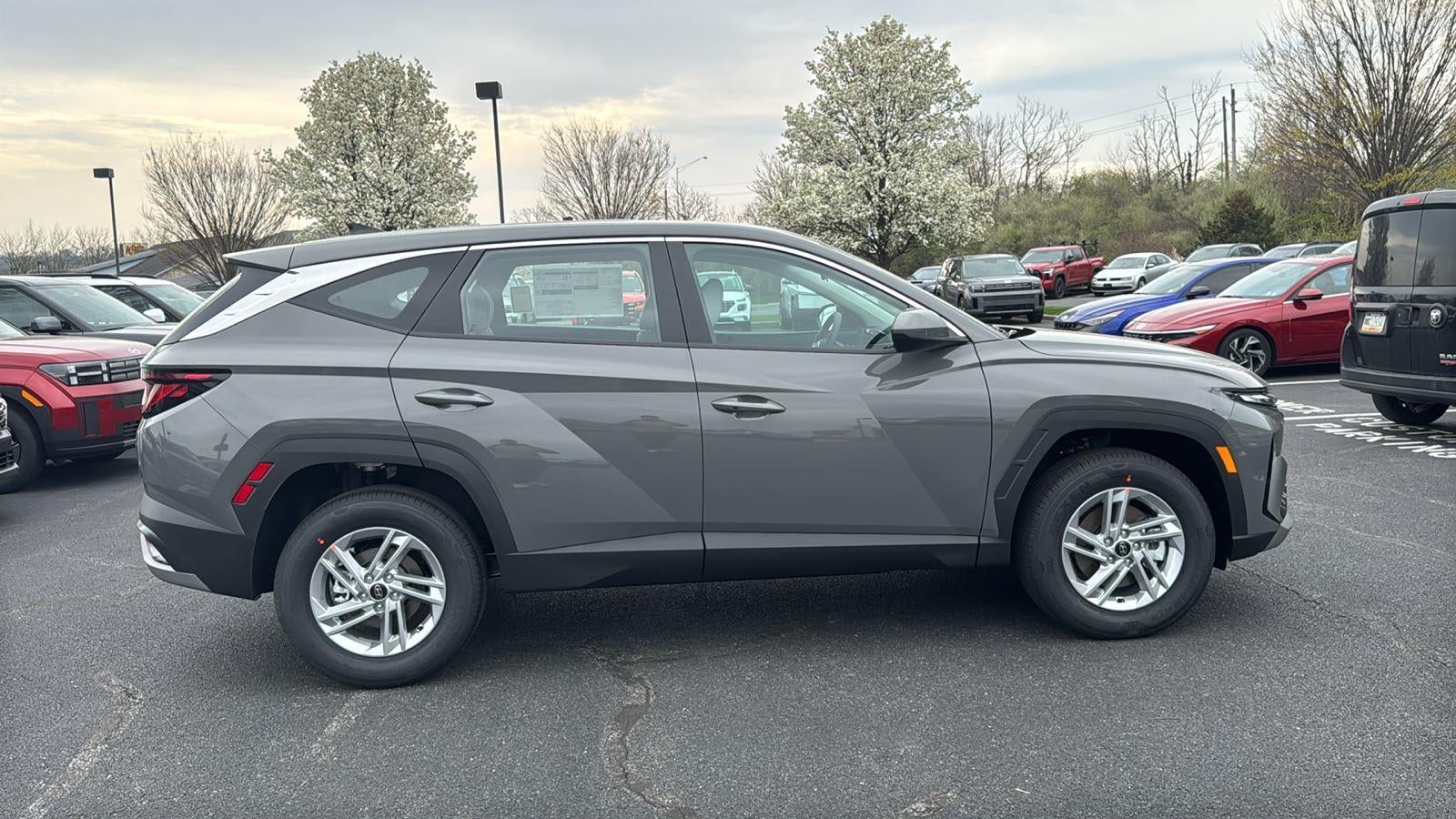 2026 Hyundai TUCSON SE AWD