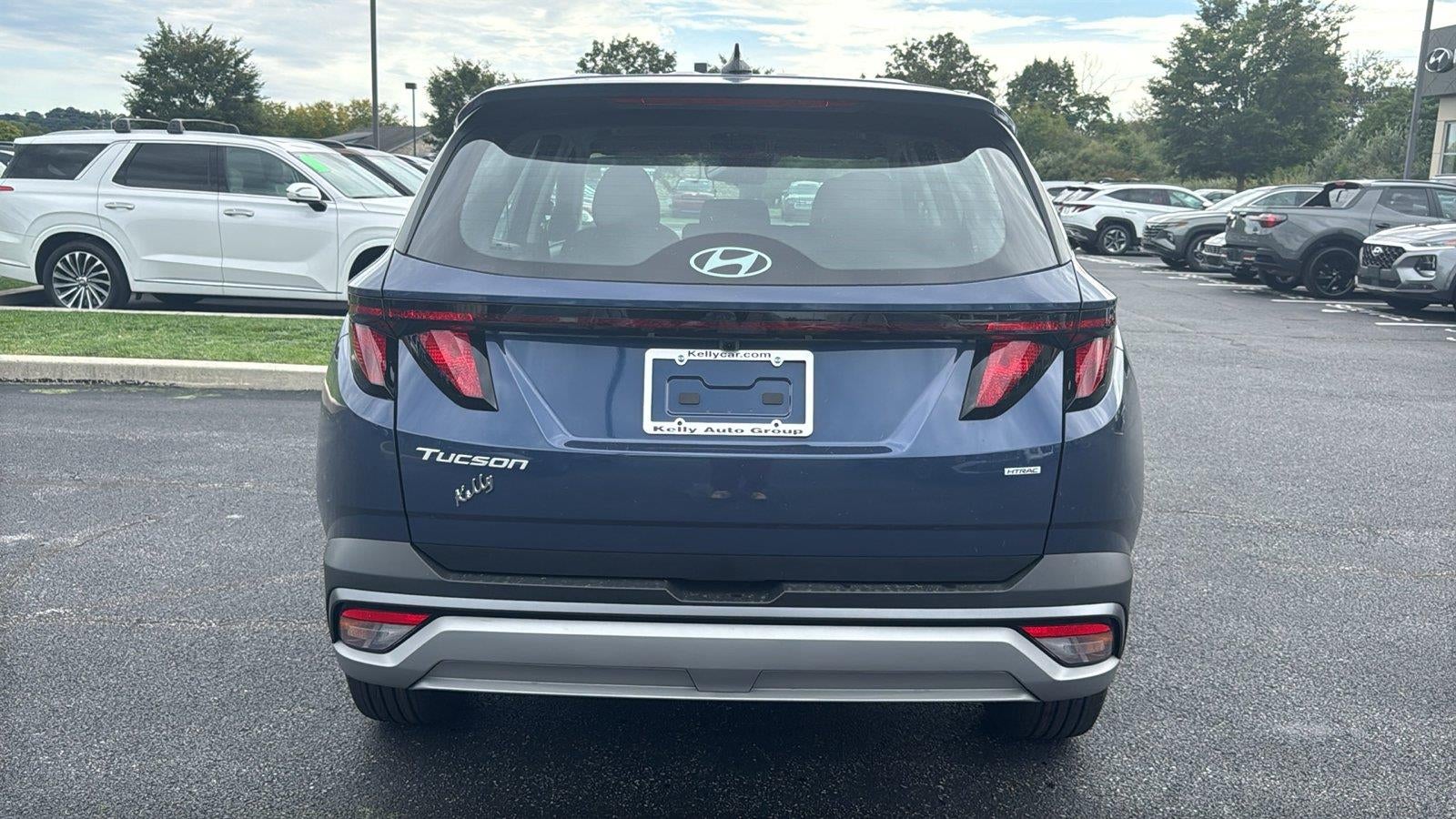 2026 Hyundai TUCSON SE