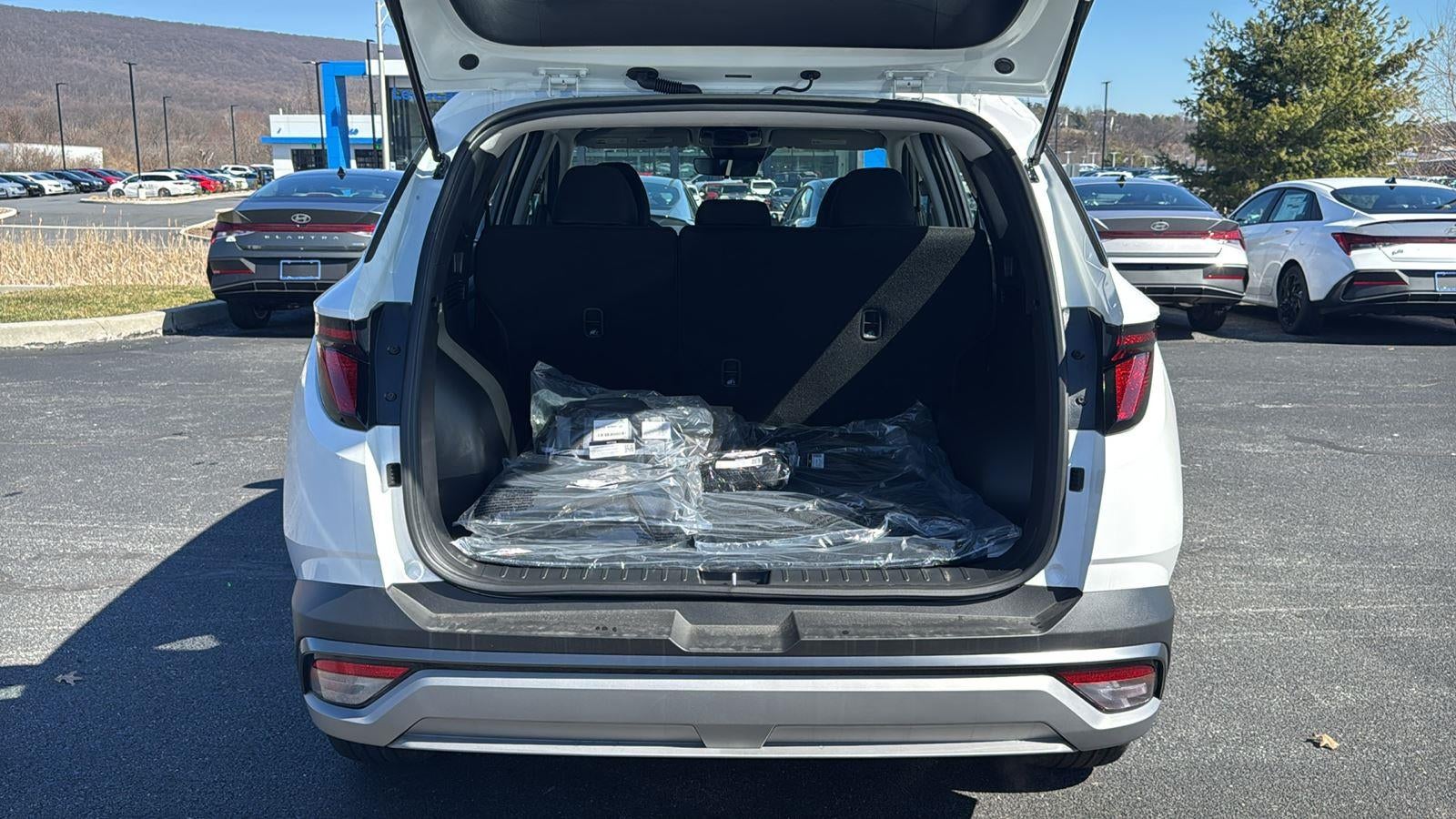 2026 Hyundai TUCSON SE AWD