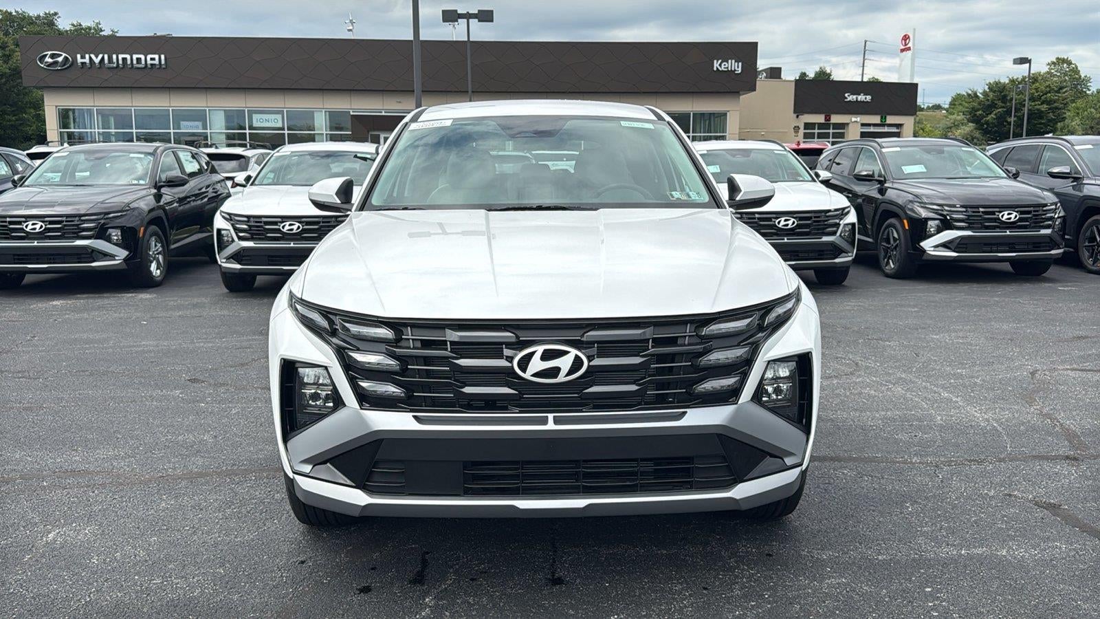 2026 Hyundai TUCSON SE