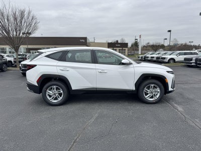 2026 Hyundai TUCSON SE AWD
