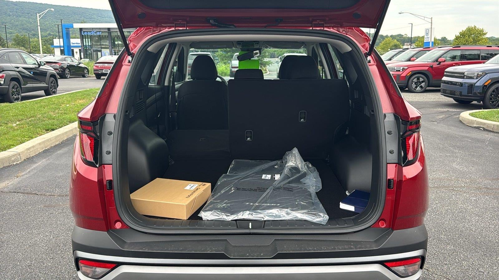 2026 Hyundai TUCSON SE