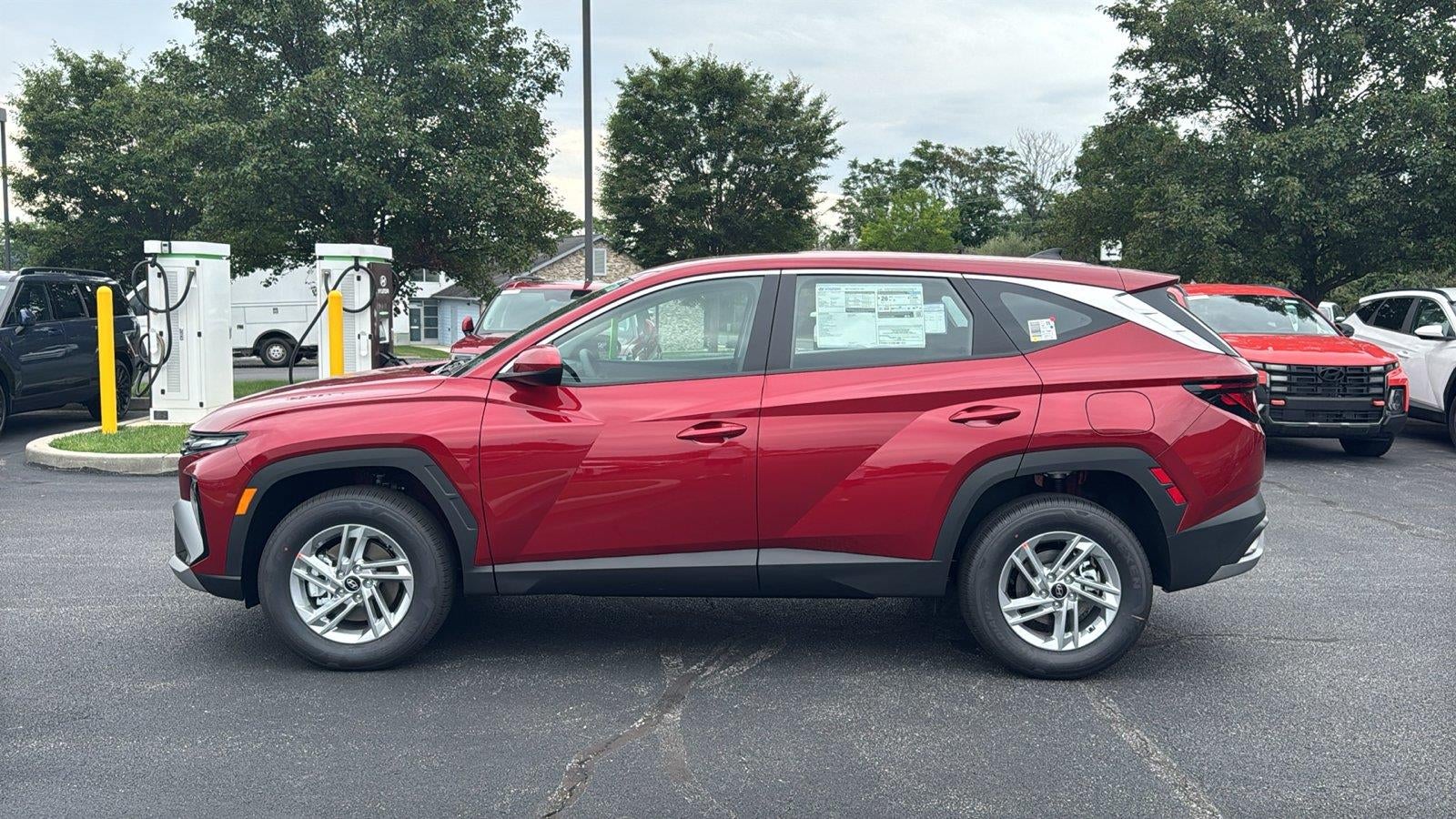 2026 Hyundai TUCSON SE