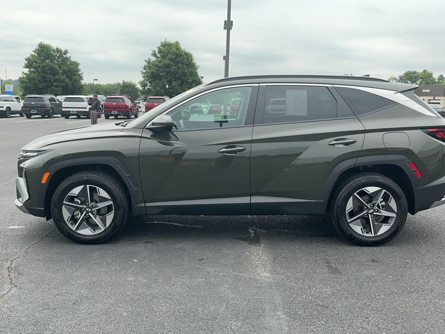 2025 Hyundai TUCSON SEL