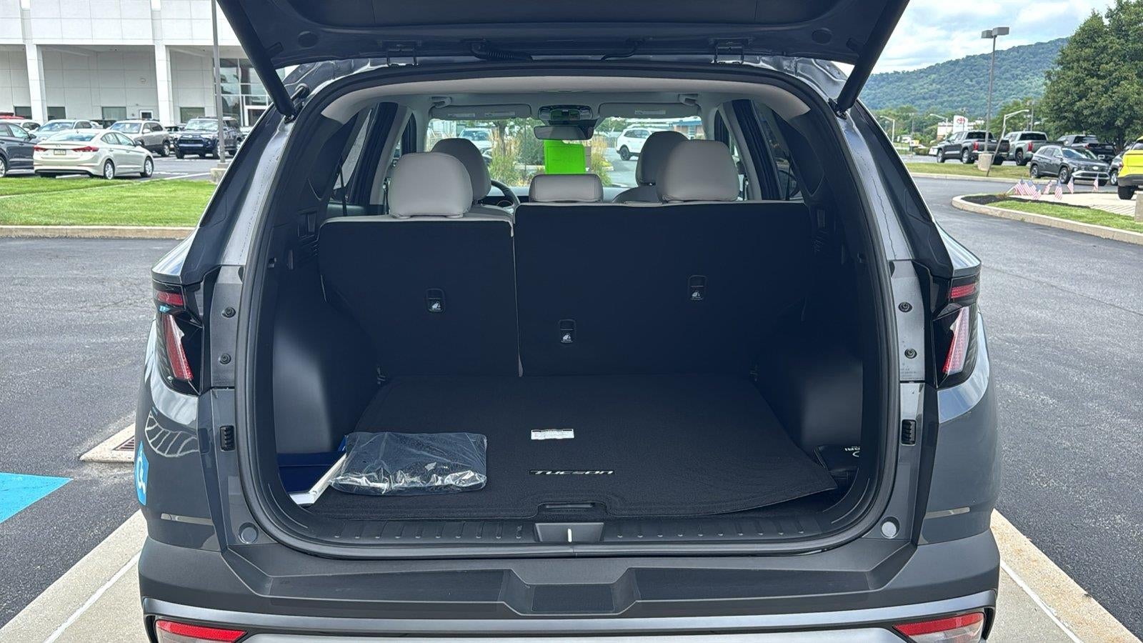 2026 Hyundai TUCSON SEL Premium