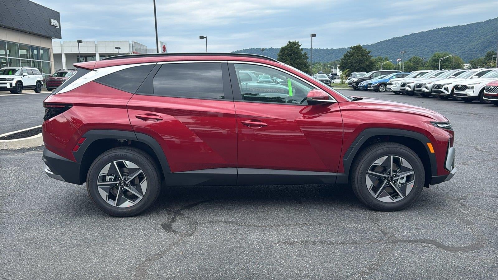 2026 Hyundai TUCSON SEL Premium