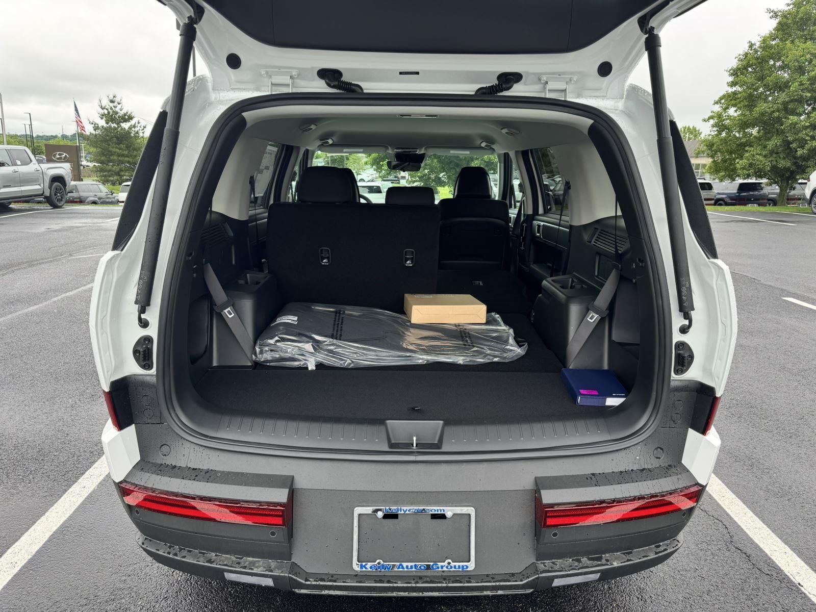 2026 Hyundai SANTA FE HYBRID SE