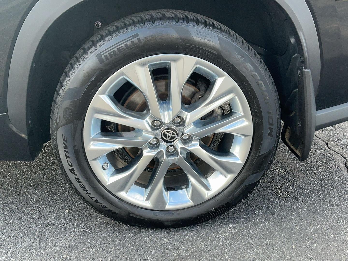 2022 Toyota Highlander Limited