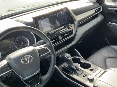 2022 Toyota Highlander Limited