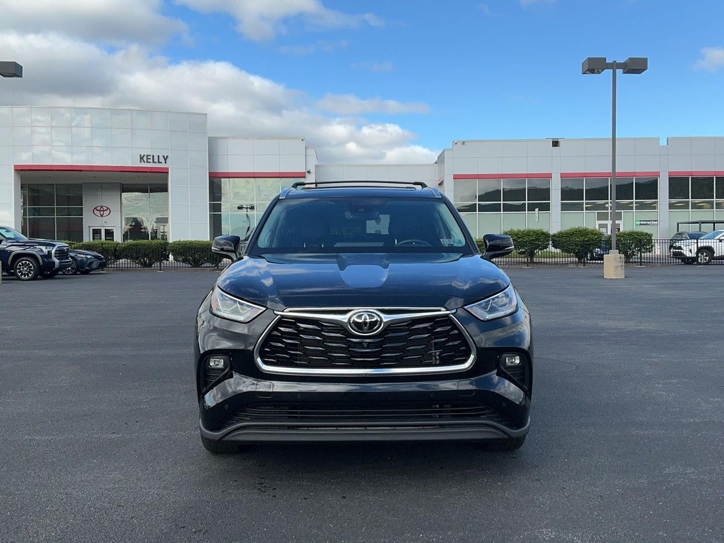 2022 Toyota Highlander Limited