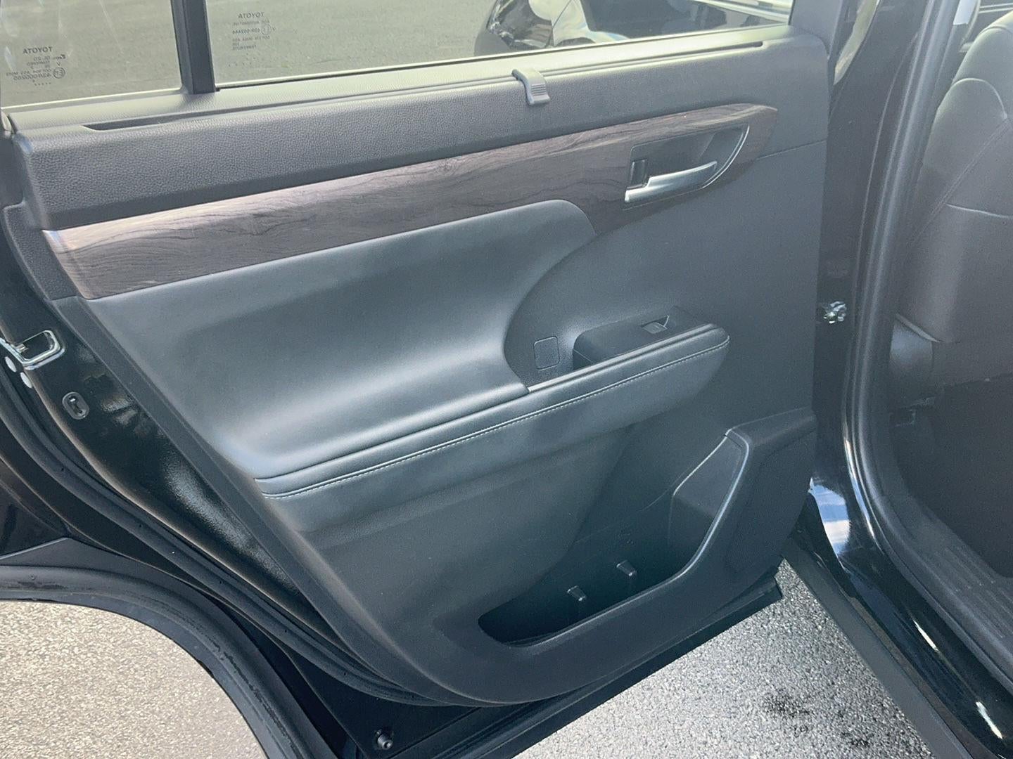 2022 Toyota Highlander Limited